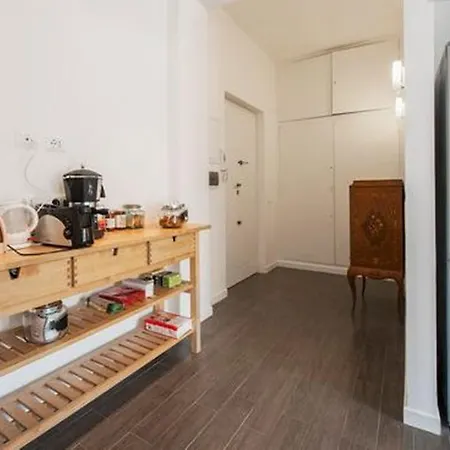 Bed & Puppets Bed & Breakfast Rome
