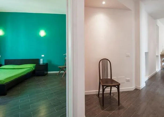 Bed & Puppets Bed and Breakfast 4*